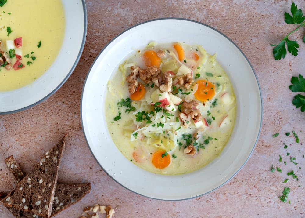 Hvidkålssuppe